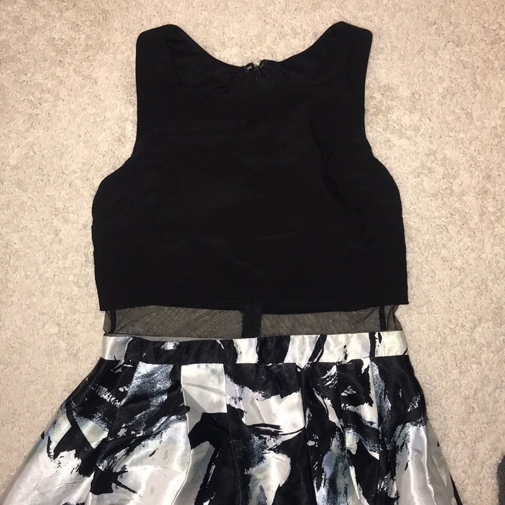 Prom Dress - Picture 3 of 3